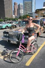 v2006_ArtCar_3_Parade 471